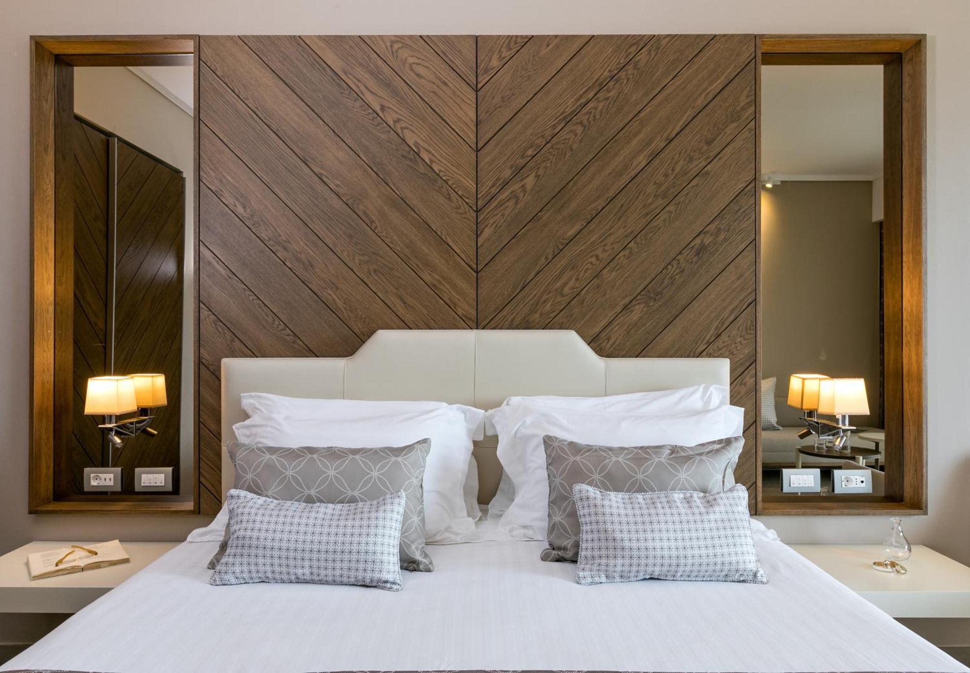 美瑞格Spa度假村 帕利乌里翁 客房 照片 A bedroom at the hotel
